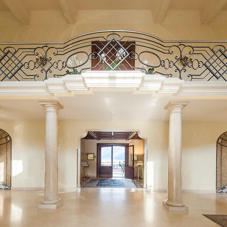 Principe Leopoldo Готель 5*