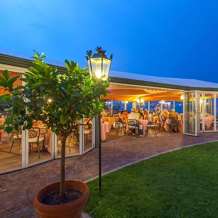 Principe Leopoldo Hotel