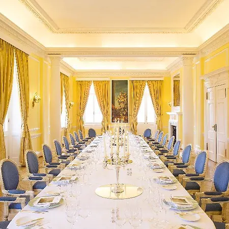 Готель Principe Leopoldo 5*
